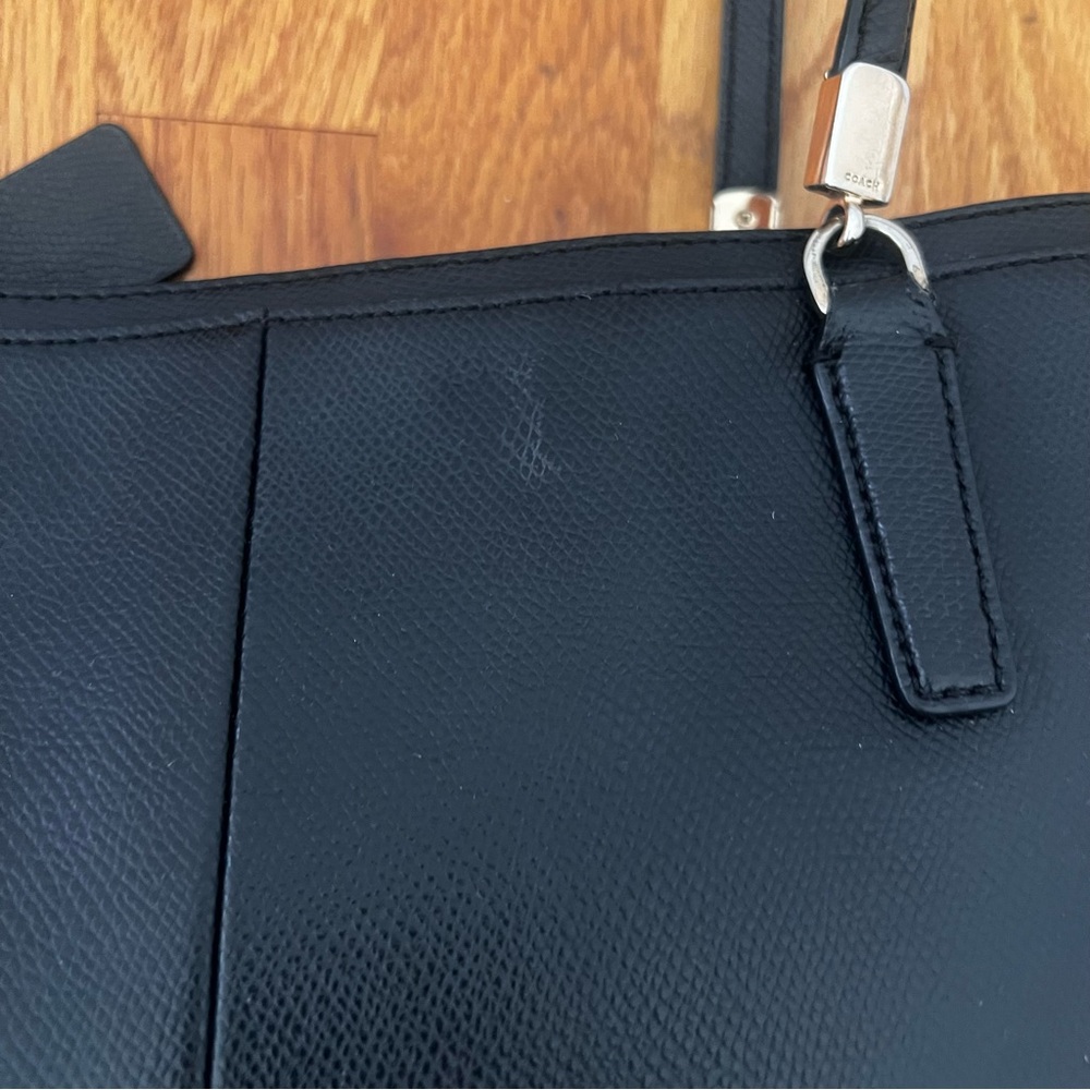 Coach Black Leather Tote Bag with Long Strap - Picture 5 of 16